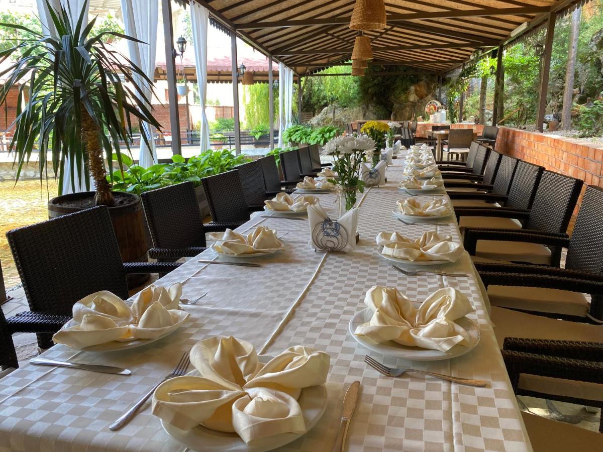 Rritja E Koranit Hotel Tushemisht Kültér fotó