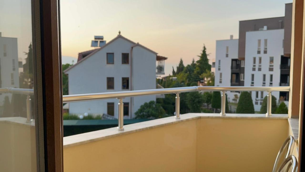 Rritja E Koranit Hotel Tushemisht Kültér fotó