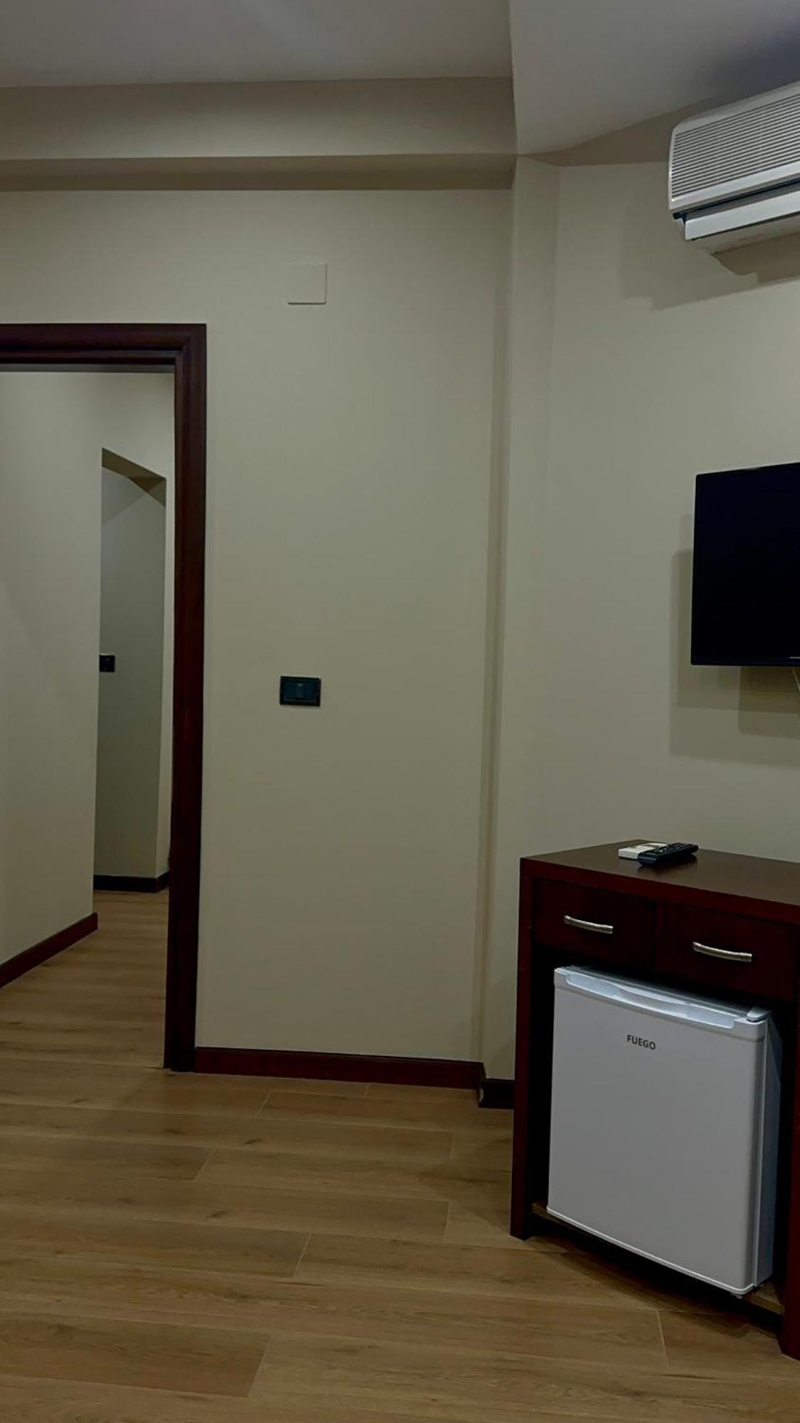 Rritja E Koranit Hotel Tushemisht Kültér fotó